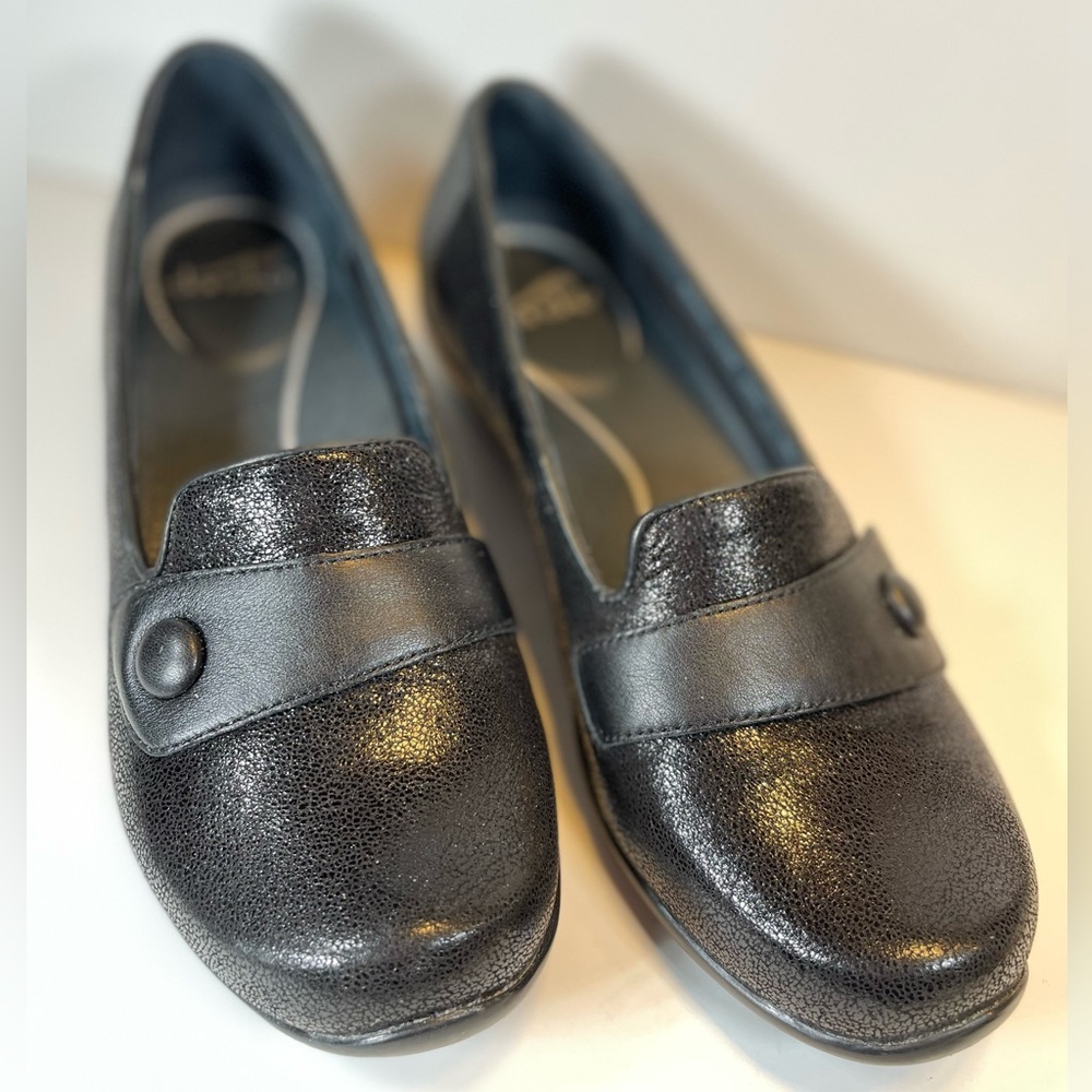 Dansko Ileana Crackle in Black